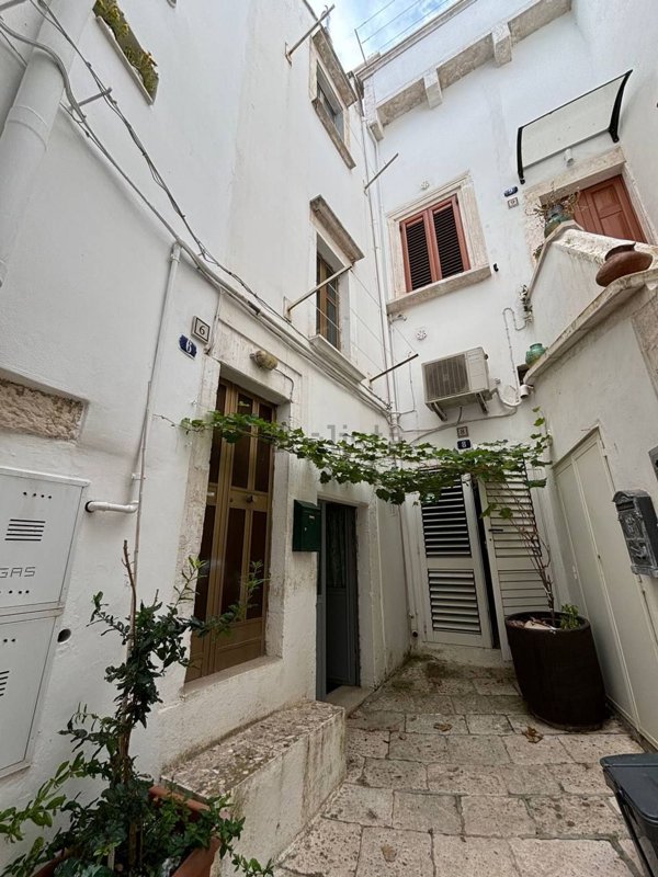 casa indipendente in vendita a Martina Franca in zona Centro Storico