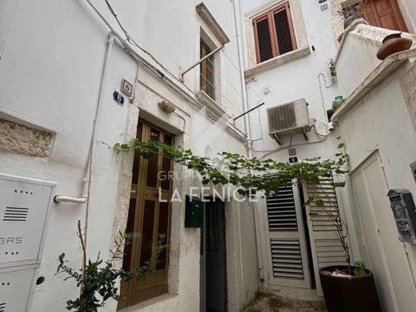 casa indipendente in vendita a Martina Franca in zona Centro Storico