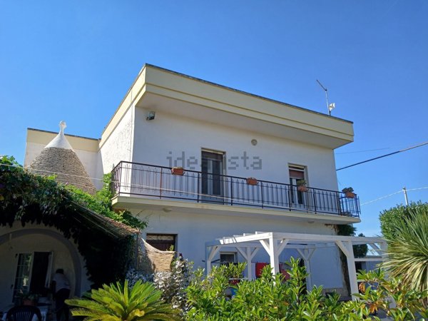 casa indipendente in vendita a Martina Franca