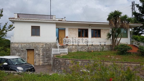 casa indipendente in vendita a Martina Franca