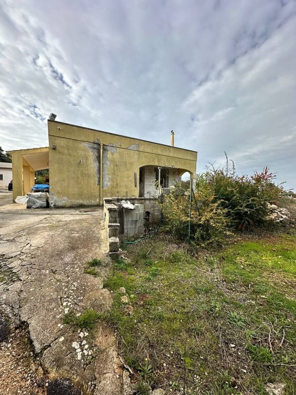 casa indipendente in vendita a Martina Franca in zona Trasconi