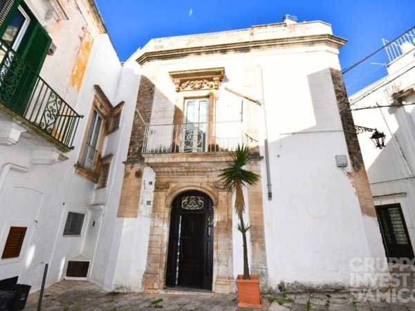 casa indipendente in vendita a Martina Franca in zona Centro Storico