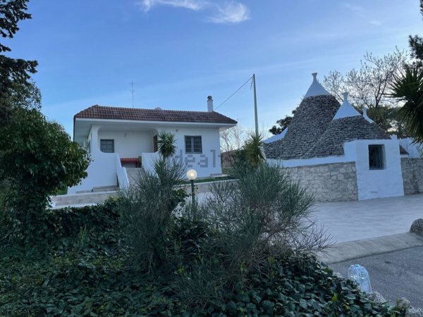 casa indipendente in vendita a Martina Franca