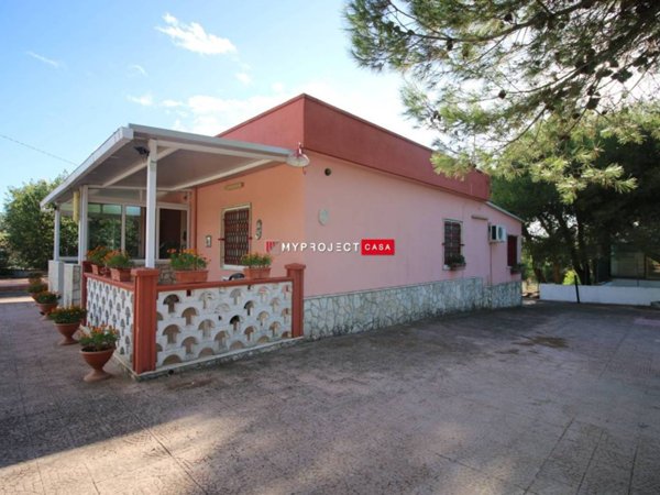 casa indipendente in vendita a Martina Franca in zona San Paolo