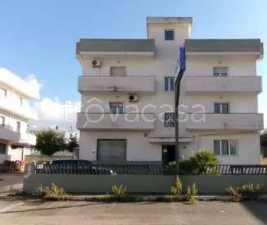 locale commerciale in vendita a Martina Franca in zona Cicerone
