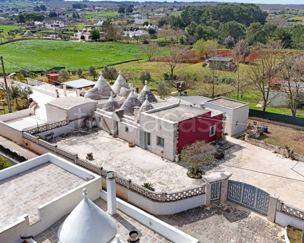 casa indipendente in vendita a Martina Franca in zona Centro Storico