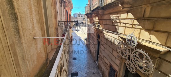 appartamento in vendita a Martina Franca in zona Centro Storico