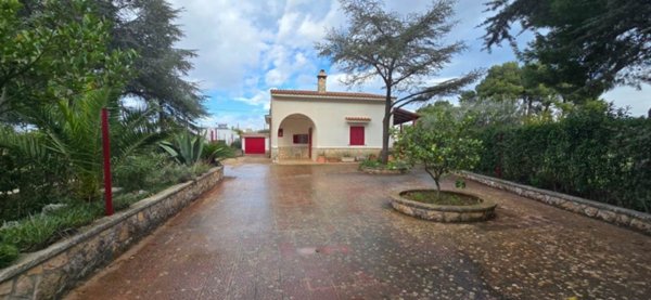 casa indipendente in vendita a Martina Franca