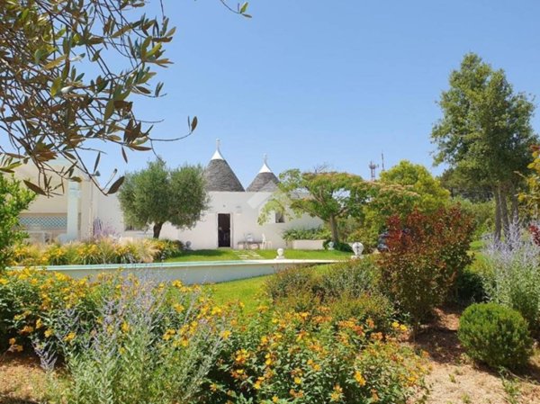 casa indipendente in vendita a Martina Franca in zona Trasconi