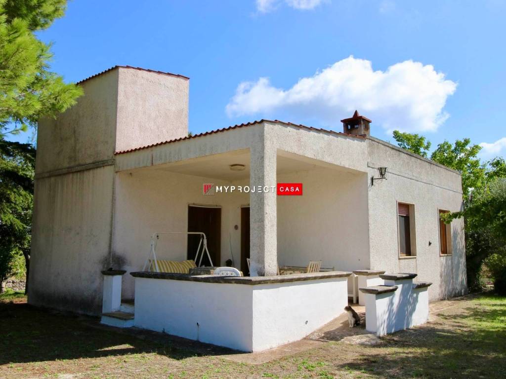 casa indipendente in vendita a Martina Franca
