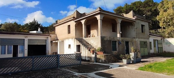 casa indipendente in vendita a Martina Franca