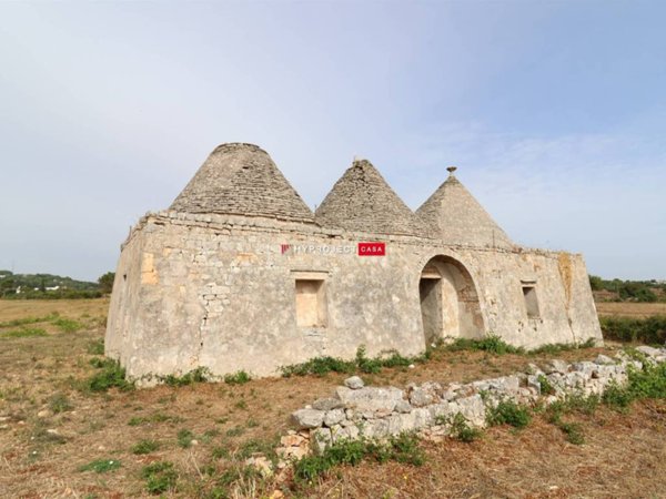 pentavano in vendita a Martina Franca