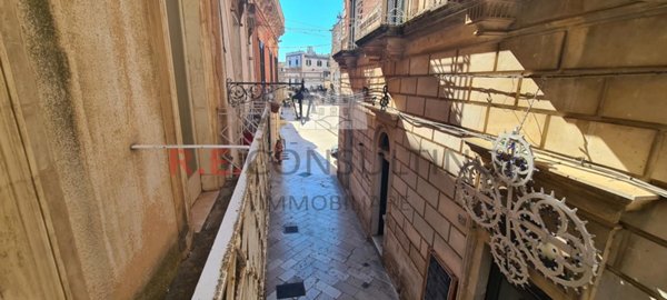 appartamento in vendita a Martina Franca in zona Centro Storico