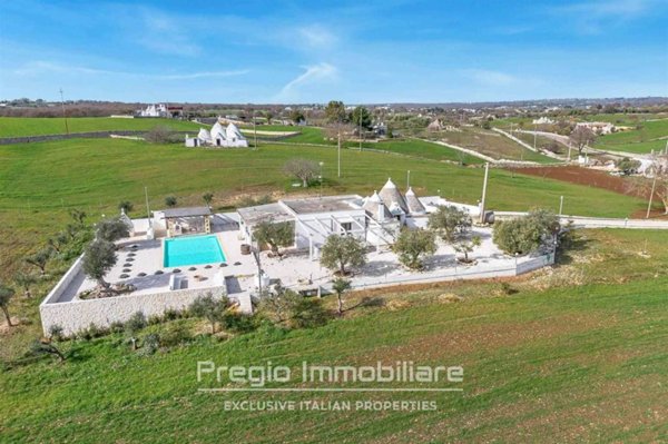 casa indipendente in vendita a Martina Franca in zona Papadomenico