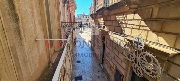 appartamento in vendita a Martina Franca in zona Centro Storico