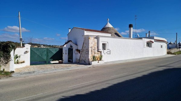 casa indipendente in vendita a Martina Franca