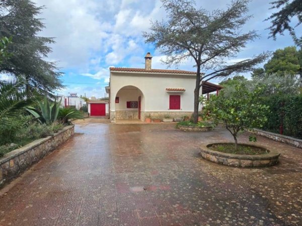 casa indipendente in vendita a Martina Franca