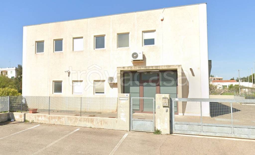 locale commerciale in vendita a Martina Franca in zona Cicerone