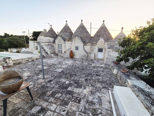 casa indipendente in vendita a Martina Franca