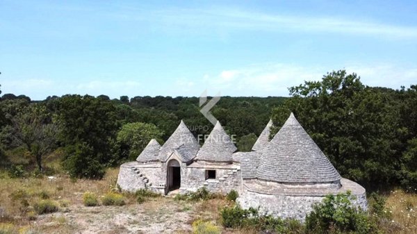 casa indipendente in vendita a Martina Franca in zona Specchia Tarantina