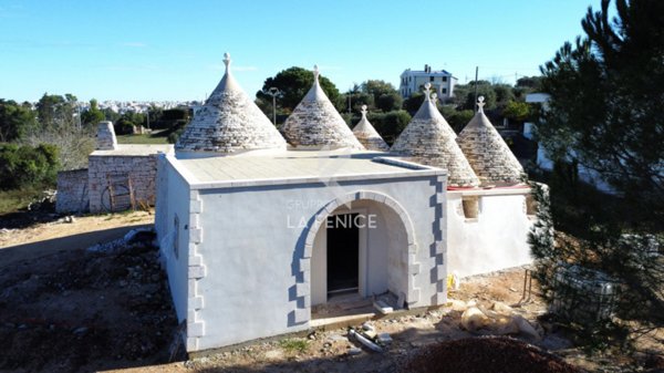 casa indipendente in vendita a Martina Franca