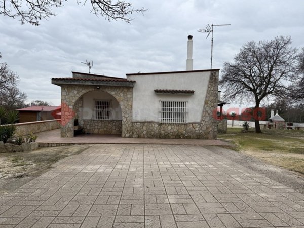 casa indipendente in vendita a Martina Franca in zona San Paolo