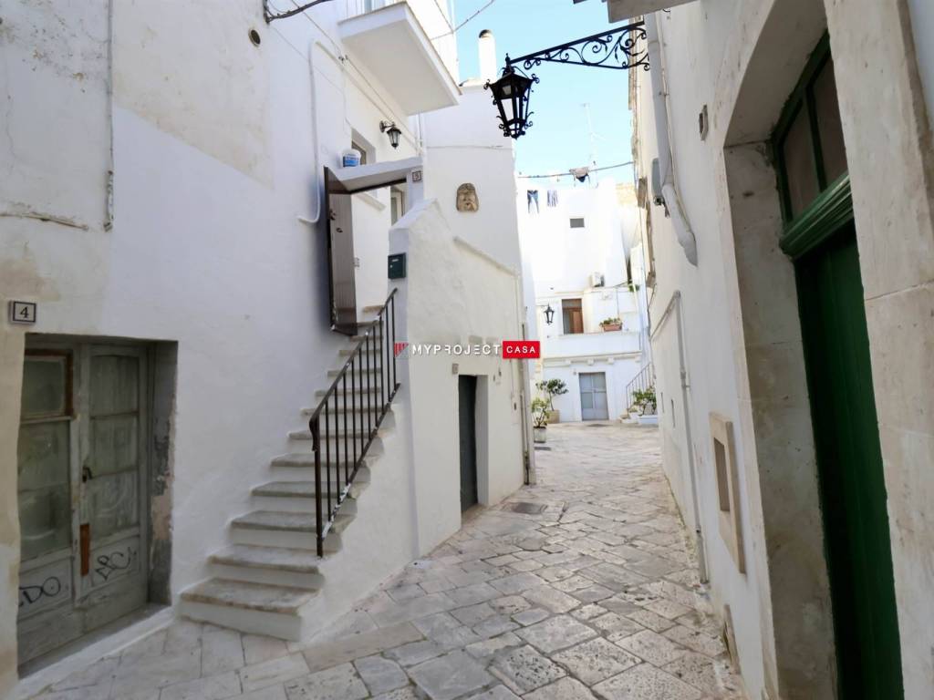 casa indipendente in vendita a Martina Franca in zona Centro Storico