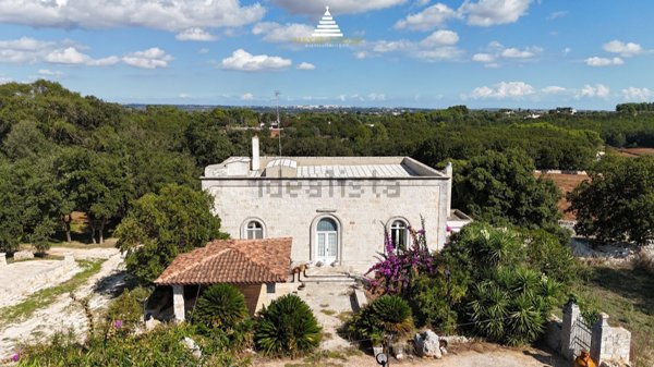 casa semindipendente in vendita a Martina Franca
