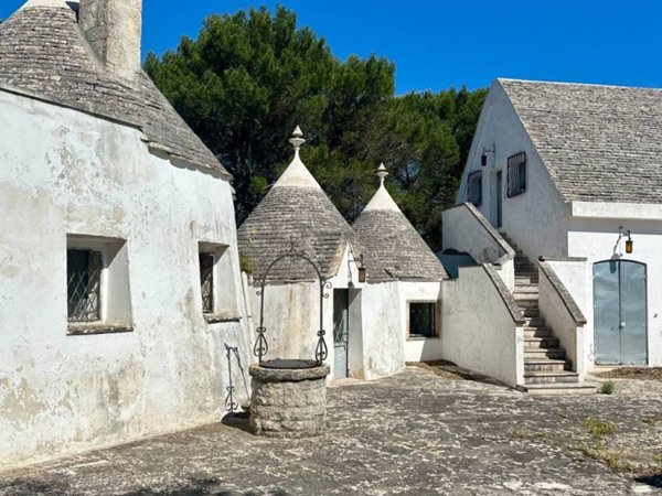 casa indipendente in vendita a Martina Franca in zona Trasconi
