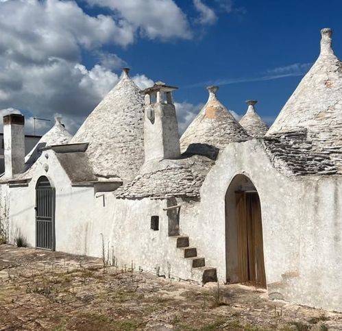 casa indipendente in vendita a Martina Franca in zona Specchia Tarantina