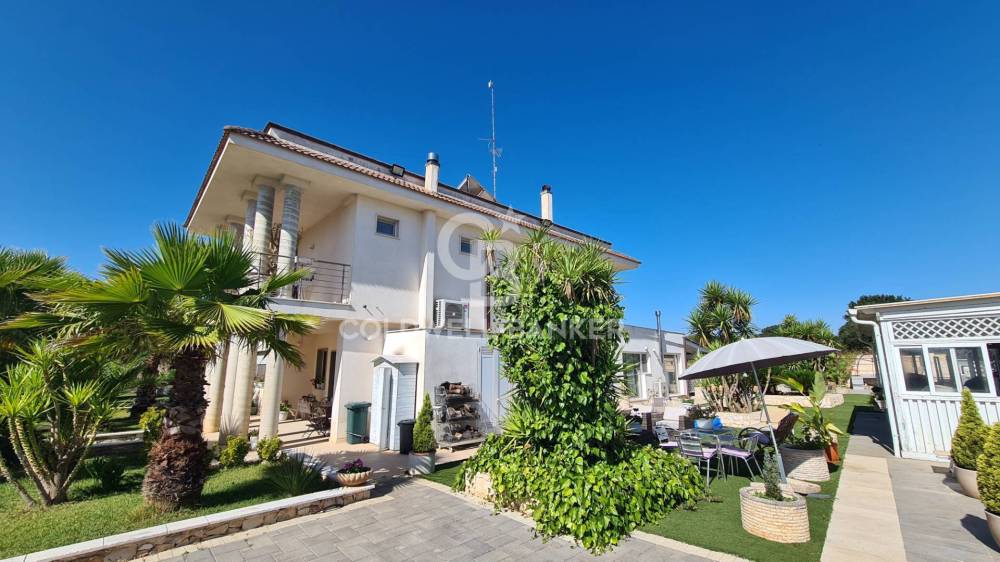 casa indipendente in vendita a Martina Franca in zona Monti del Duca