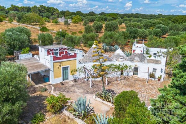 casa indipendente in vendita a Martina Franca in zona Specchia Tarantina