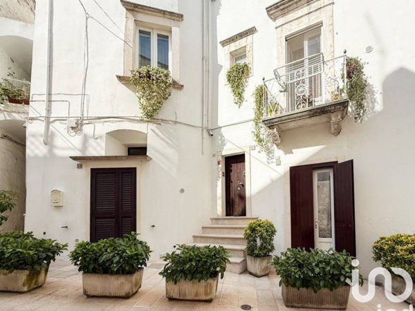 casa indipendente in vendita a Martina Franca in zona Centro Storico