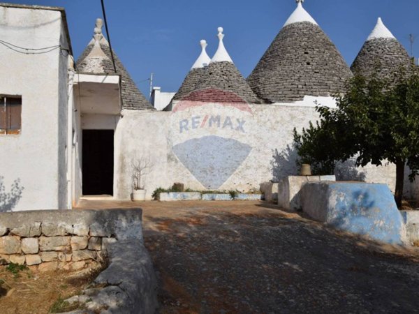 casa indipendente in vendita a Martina Franca