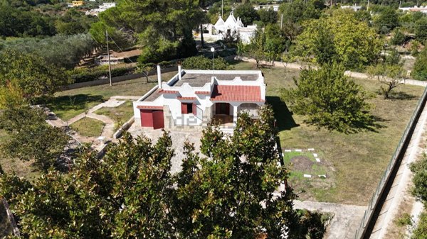 casa indipendente in vendita a Martina Franca