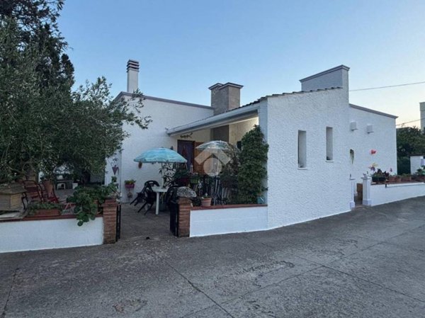 casa indipendente in vendita a Martina Franca in zona Chiancaro