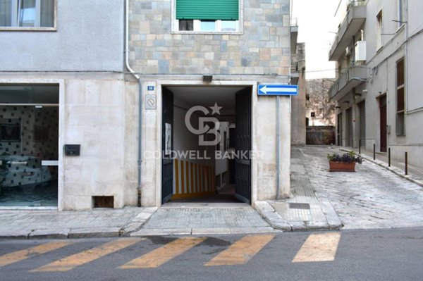 locale di sgombero in vendita a Martina Franca