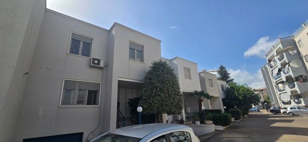 casa indipendente in vendita a Martina Franca