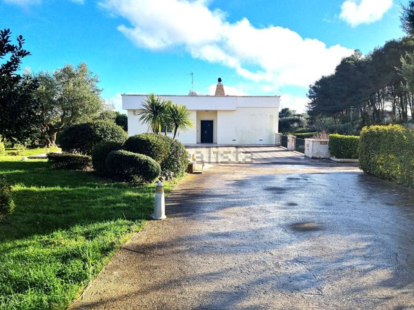 casa indipendente in vendita a Martina Franca