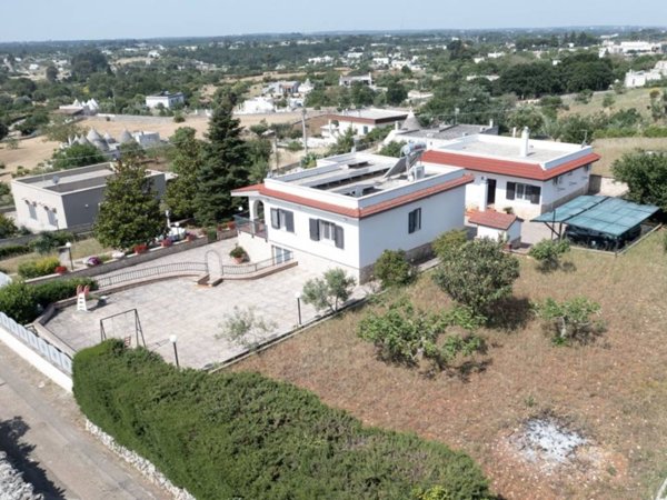 casa indipendente in vendita a Martina Franca