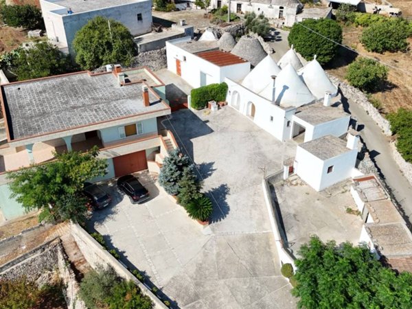 casa indipendente in vendita a Martina Franca