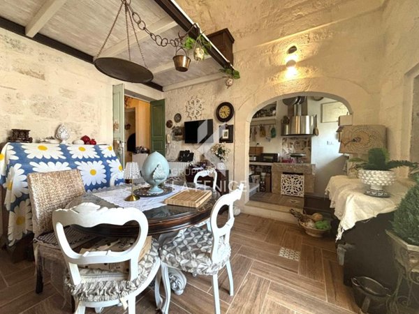 casa indipendente in vendita a Martina Franca in zona Centro Storico