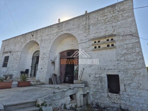 casa indipendente in vendita a Martina Franca