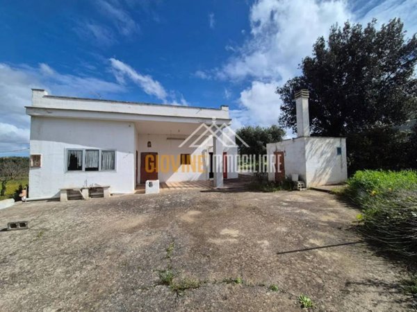 casa indipendente in vendita a Martina Franca