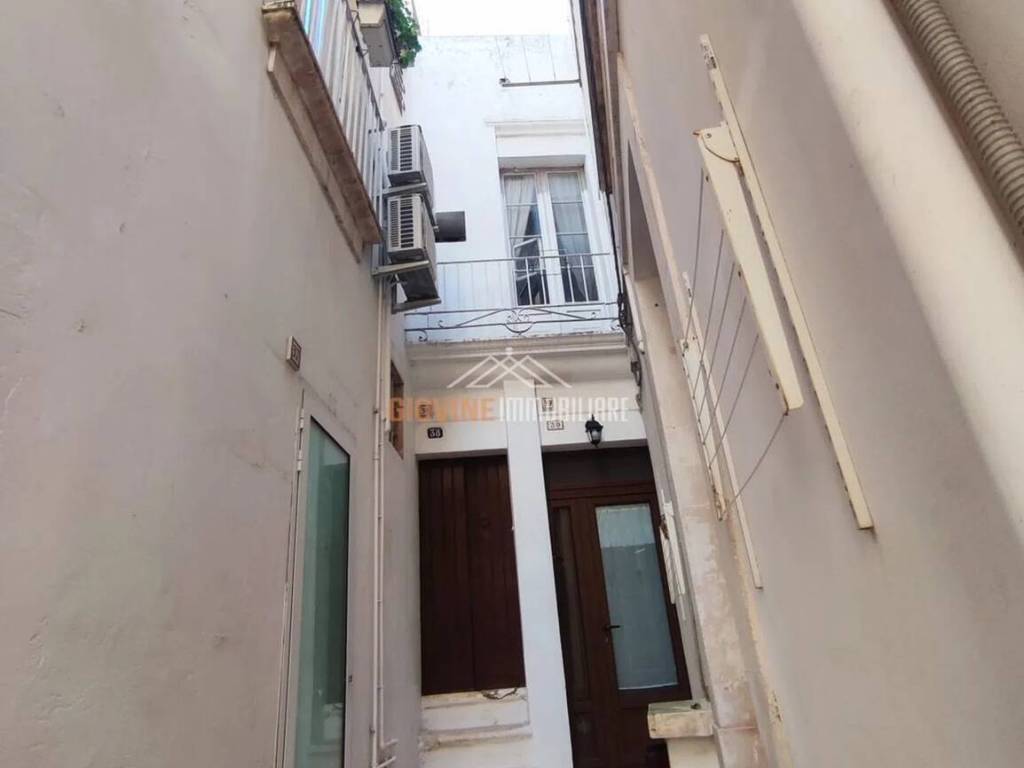 casa indipendente in vendita a Martina Franca in zona Centro Storico