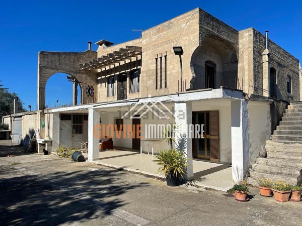 casa indipendente in vendita a Martina Franca