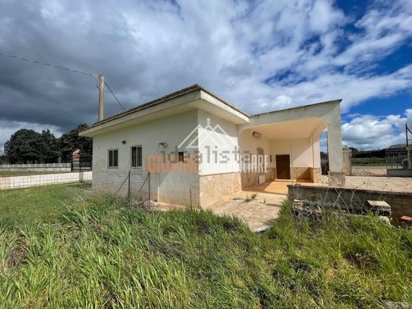 quadrivano in vendita a Martina Franca