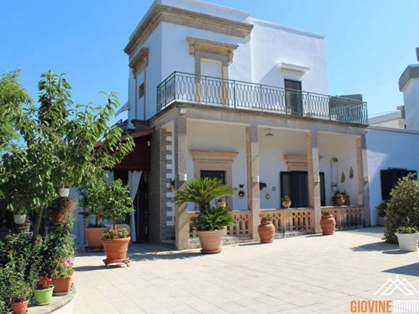 casa indipendente in vendita a Martina Franca