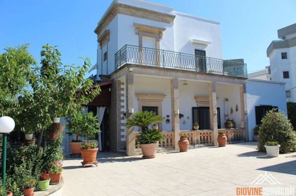 casa indipendente in vendita a Martina Franca