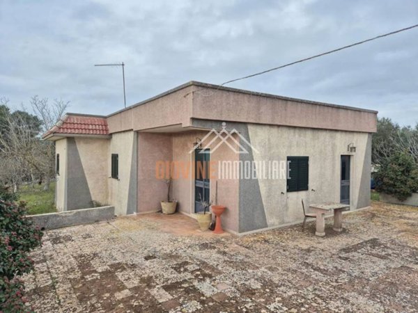 casa indipendente in vendita a Martina Franca